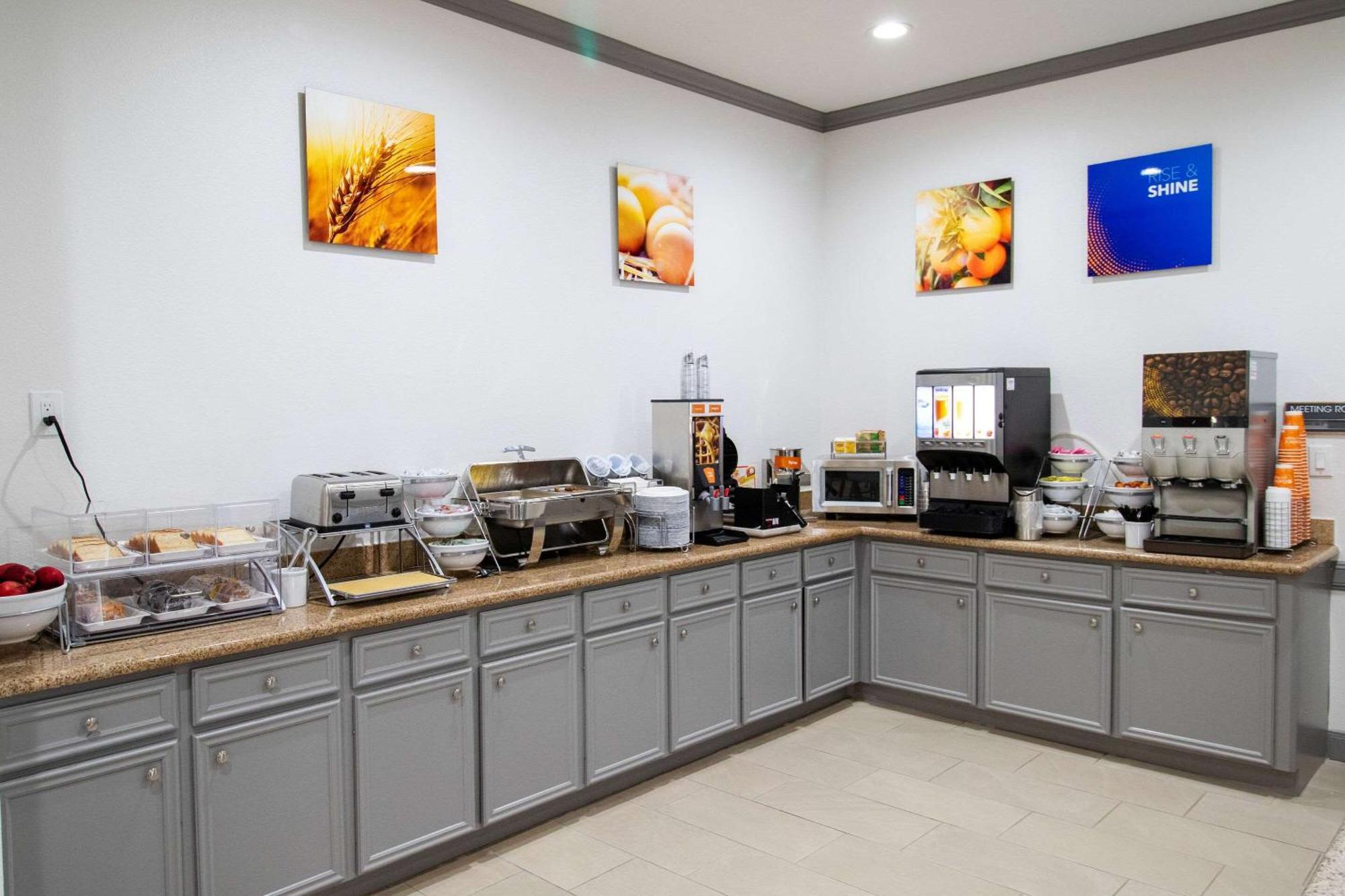 Best Western Plus Schulenburg Inn & Suites 외부 사진